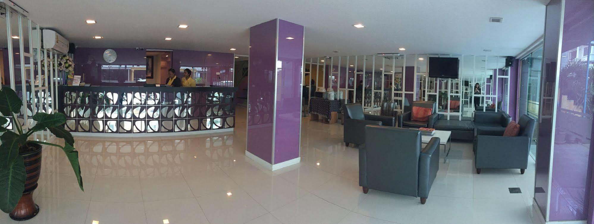 Holidays Hotel Pattaya